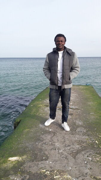  ,   Yannick, 38 ,   ,   , c 