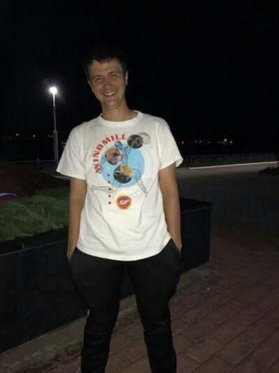  ,   Tim, 32 ,   ,   , c 