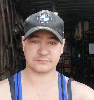  ,   Nikolay, 34 ,   ,   