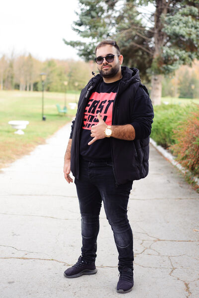  ,   Valera, 30 ,   ,   , c 