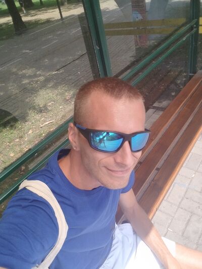  Bytom,   Robert, 37 ,   ,   