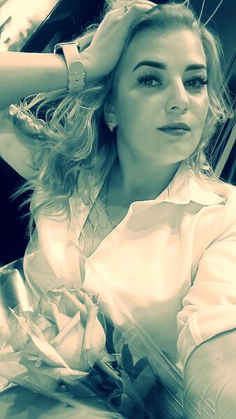  ,   Viktoria, 36 ,   c , 