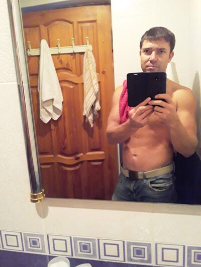  Naaldwijk,   Denis, 40 ,   ,   