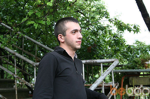  ,   Hayk, 33 ,   