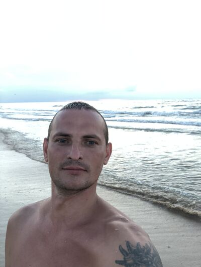  ,   Arthur, 38 ,   ,   , c , 