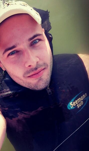  ,   Roman, 33 ,   ,   , c 