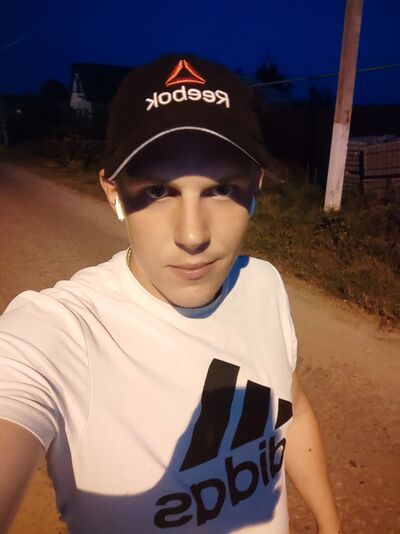  ,   MAKCGALATOV, 29 ,   ,   , c , 