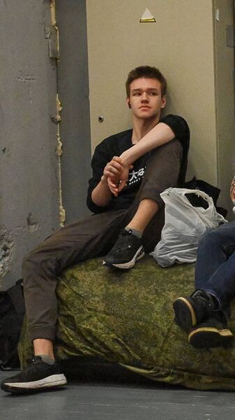  -,   , 21 ,   ,   