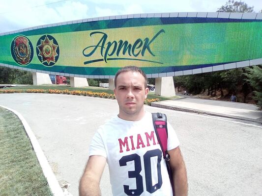  ,   Sasha, 33 ,   ,   , c 