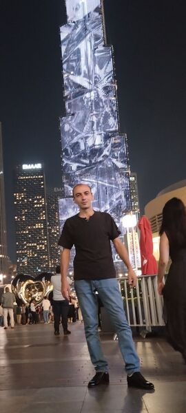  ,   Vahan, 42 ,   ,   