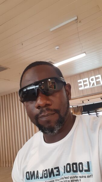  ,   MohamedCross, 36 ,     , c 