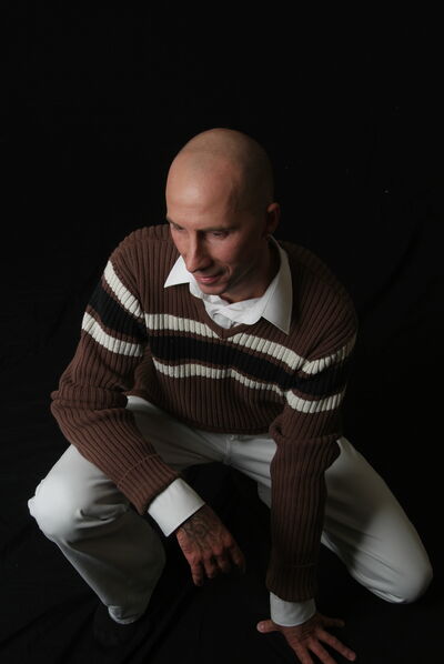  ,   Andreas, 49 ,     , c , 