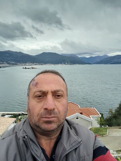  Budva,   Huseyin, 44 ,   ,   