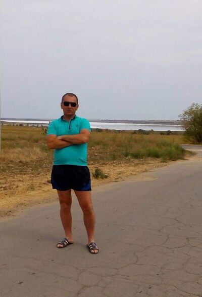  ,   Sergei, 45 ,   ,   