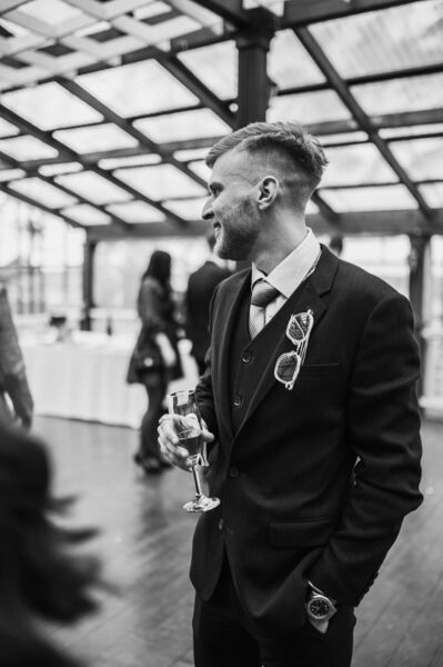  ,   Anton, 26 ,   ,   