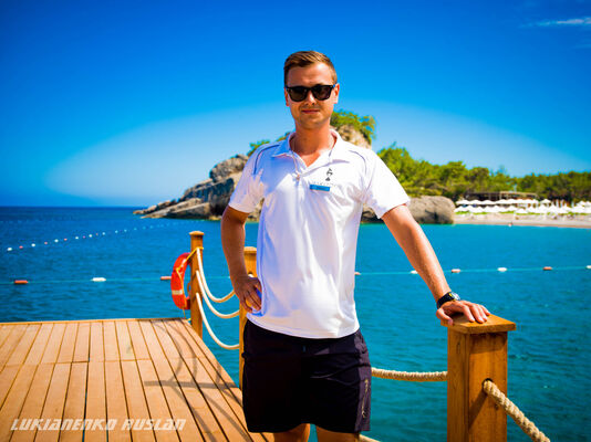  ,   Ruslan, 35 ,   ,   , c 