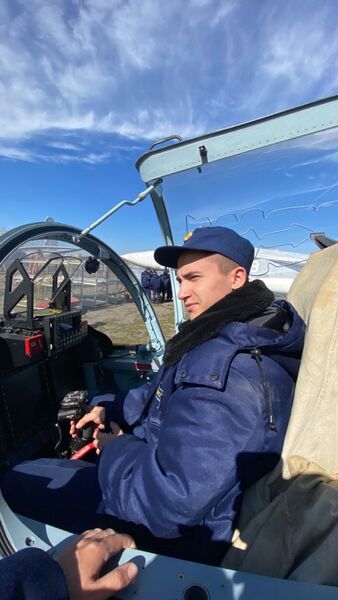  ,   Ilya, 23 ,   ,   