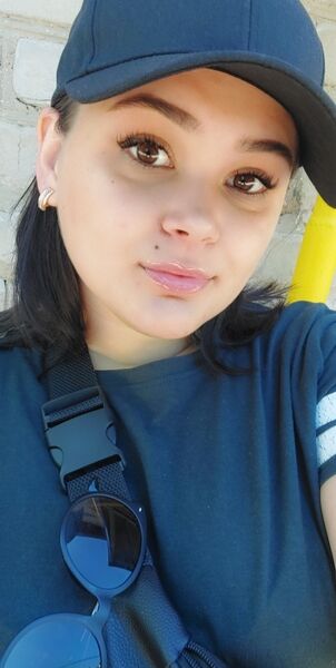  ,   Marina, 25 ,     , c 