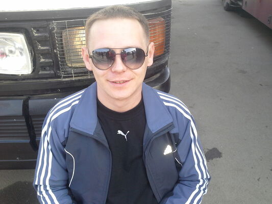  ,   Alex, 40 ,   