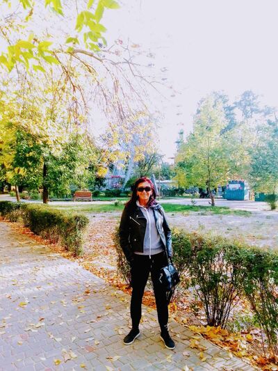  ,   Nina, 58 ,   c 