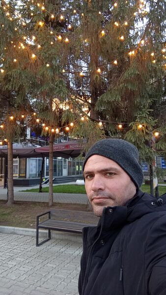 ,   Alejandro, 33 ,   ,   