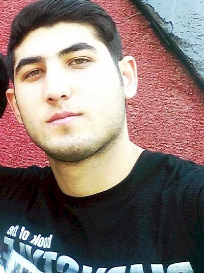  -,   MURAD, 32 ,   