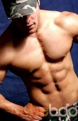  ,   Artur, 35 ,   