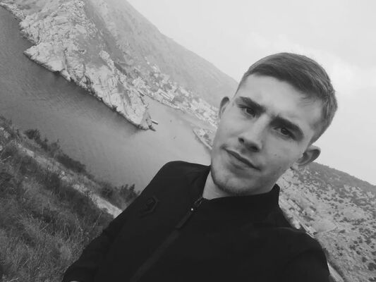  ,   Viktor, 26 ,     , c 