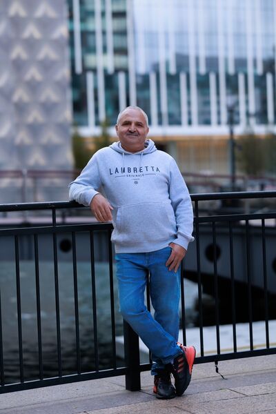  ,   Leonid, 60 ,     , c , 