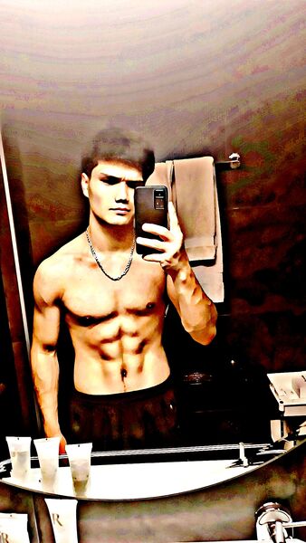  ,   Ali, 21 ,   ,   