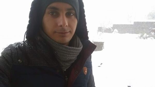  ,   Aleko, 37 ,  