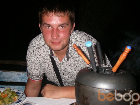  ,   Alex, 39 ,   