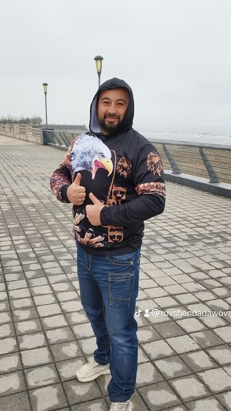  ,   Rovshan, 39 ,   ,   