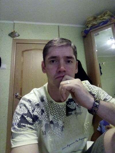 ,   Artur, 46 ,   ,   , c 