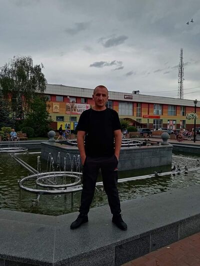  ,   Viktor, 38 ,     , c 