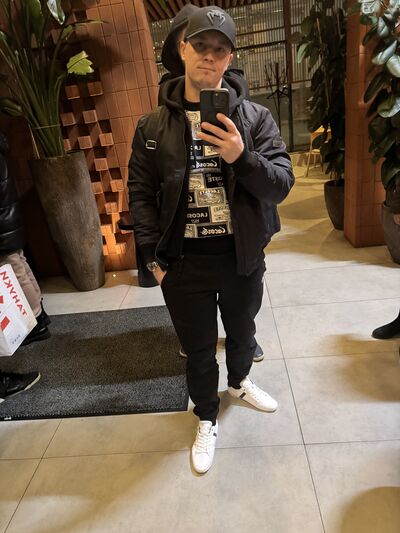  Holborn,   Milan, 30 ,   ,   , c 
