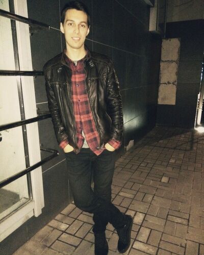  ,   Artur, 30 ,   