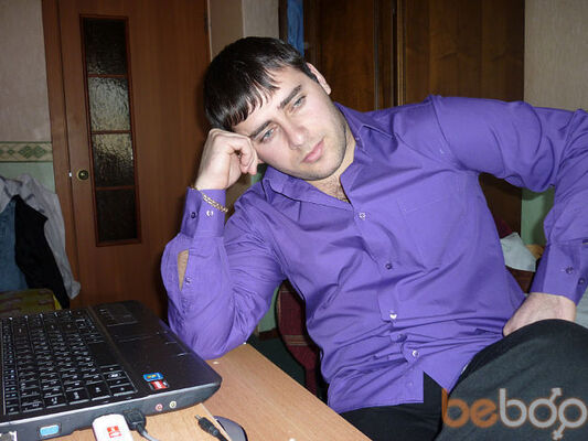  -,   Roman, 38 ,   