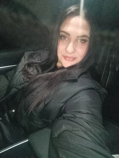  ,   Alexandra, 29 ,   ,   