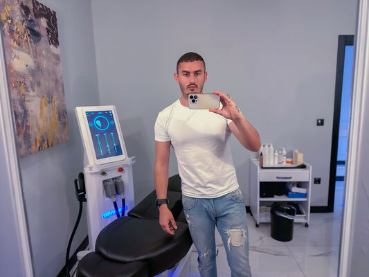  Cesme,   Berkay, 31 ,   c 