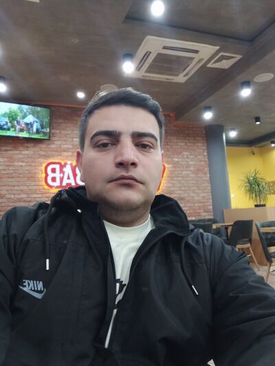  Bielany Wroclawskie,   Raul, 35 ,   ,   