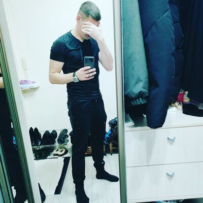  ,   Ruslan, 37 ,   ,   , c , 