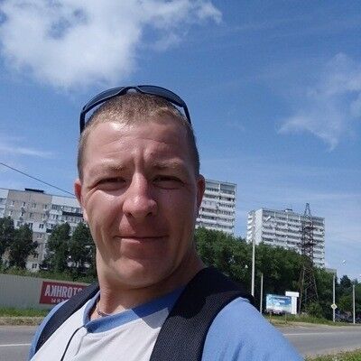  ,   Valentin, 40 ,   ,   , c 