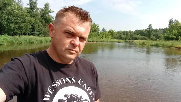  Alba Iulia,   Kamil, 57 ,   ,   , c 