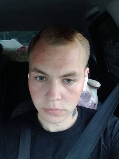  ,   Ilya, 25 ,   ,   
