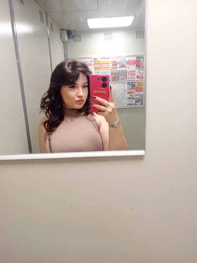  --,   , 23 ,   