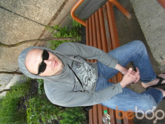  ,   Deniss, 40 ,   