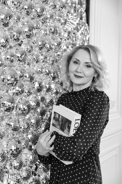  --,   , 54 ,     , c 