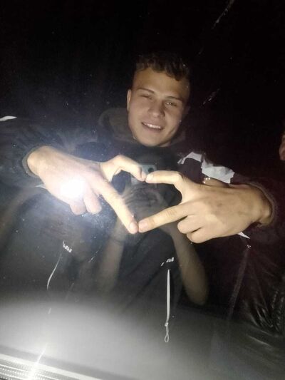  ,   Pavel, 23 ,     , c 