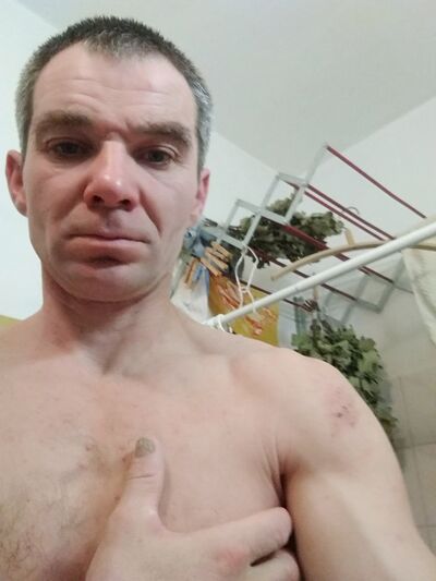  ,   Robert, 48 ,   ,   , c 